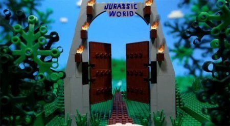 LEGO Jurassic World (2015)